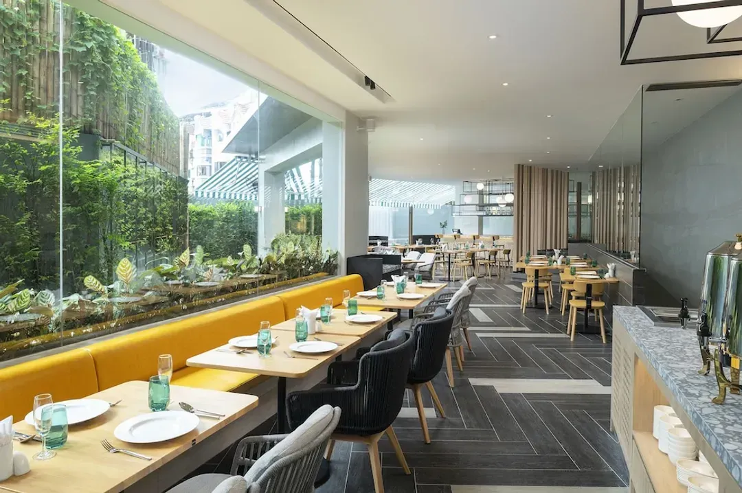 Breakfast buffet