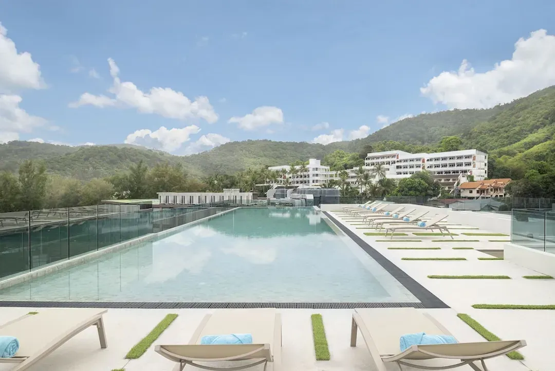 Rooftop pool