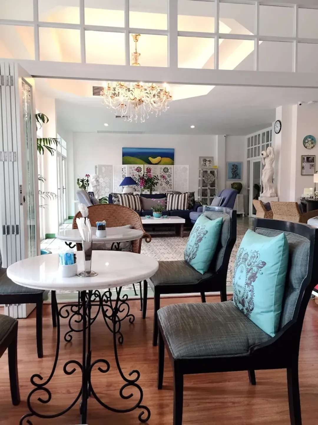 Lobby sitting area