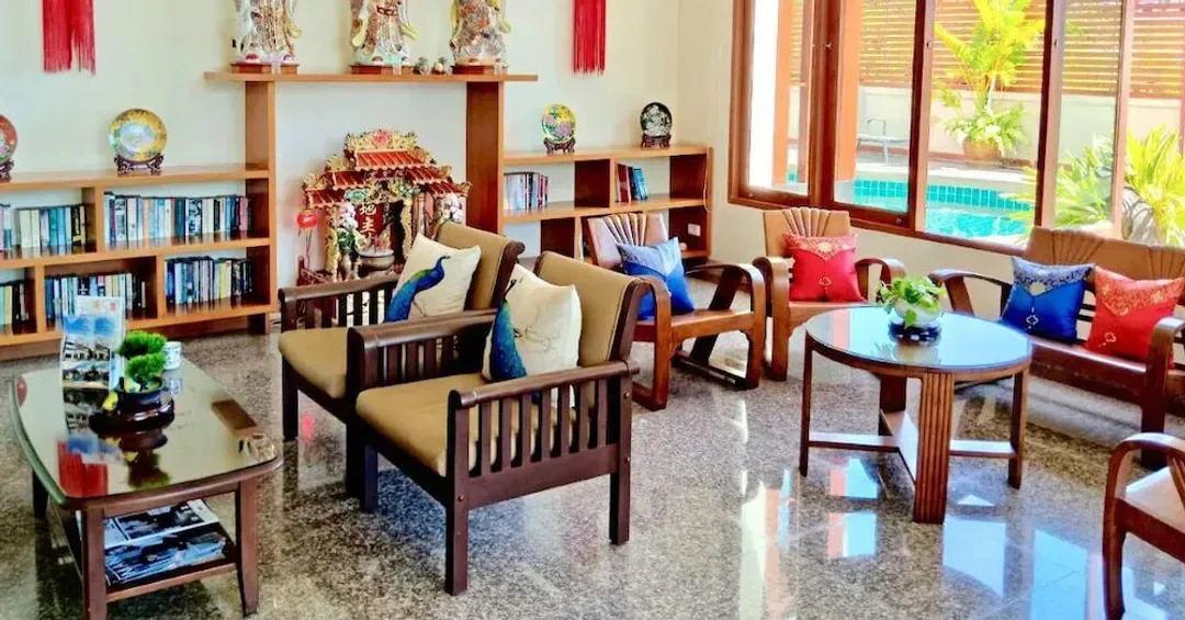 Lobby sitting area