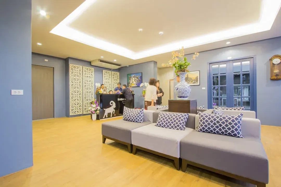 Lobby sitting area