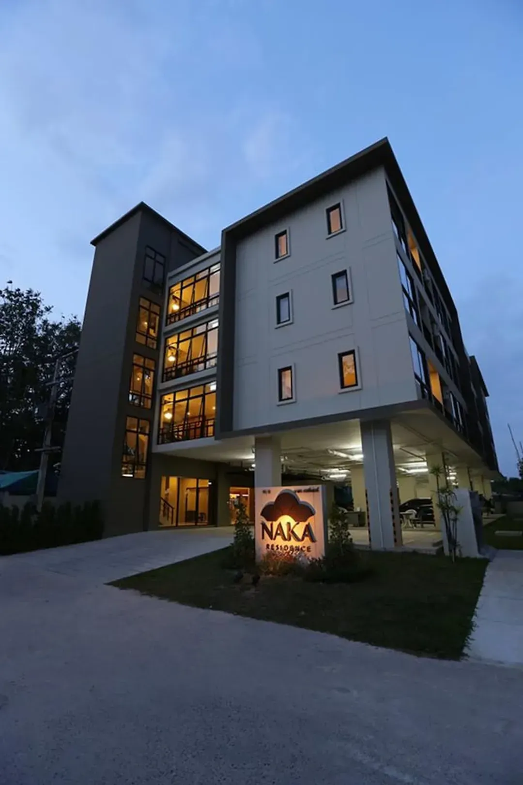 Front of property - evening/night