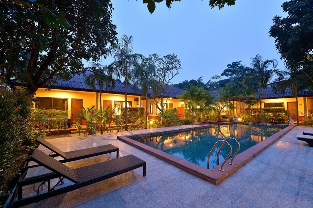 Pool
