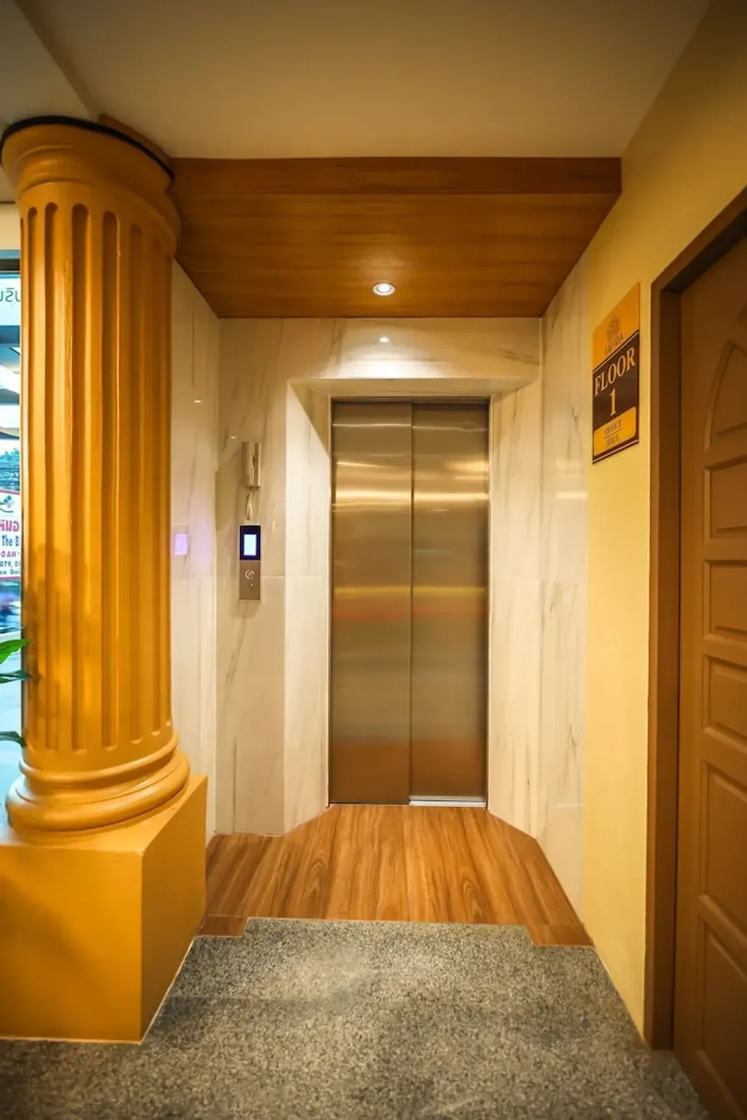 Elevator