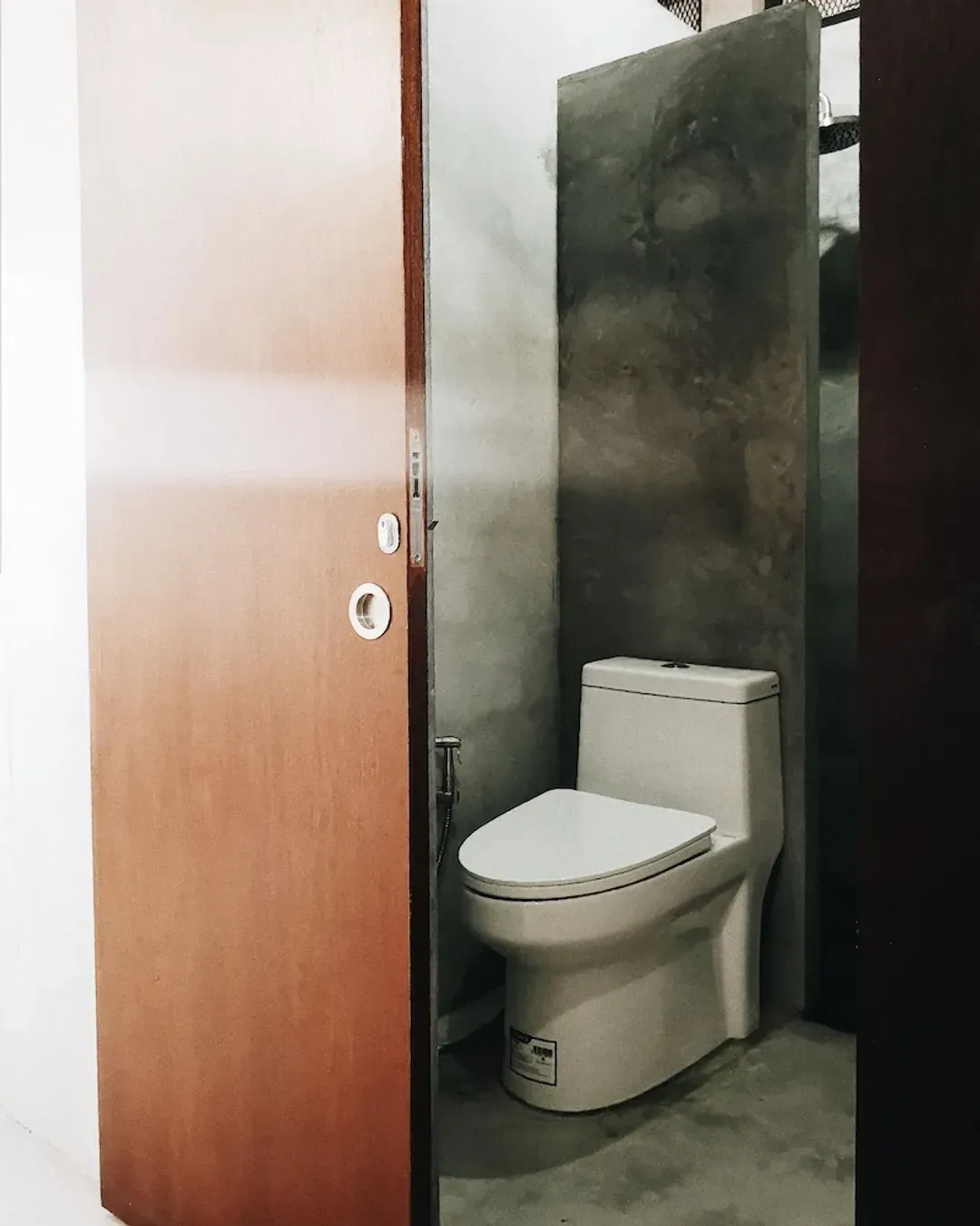 Bathroom amenities