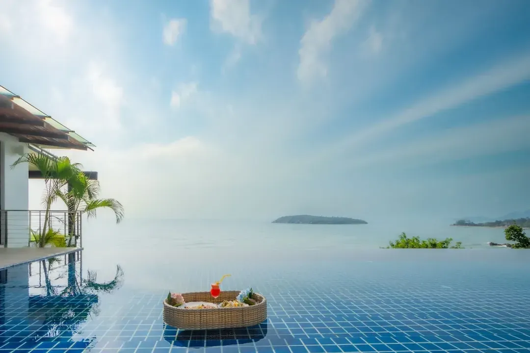 Private pool