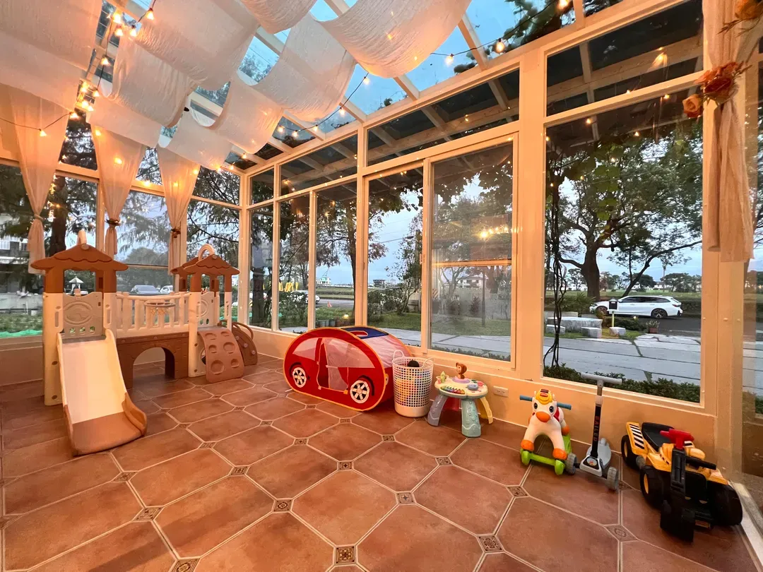 Annong Left Bank Bed and Breakfast