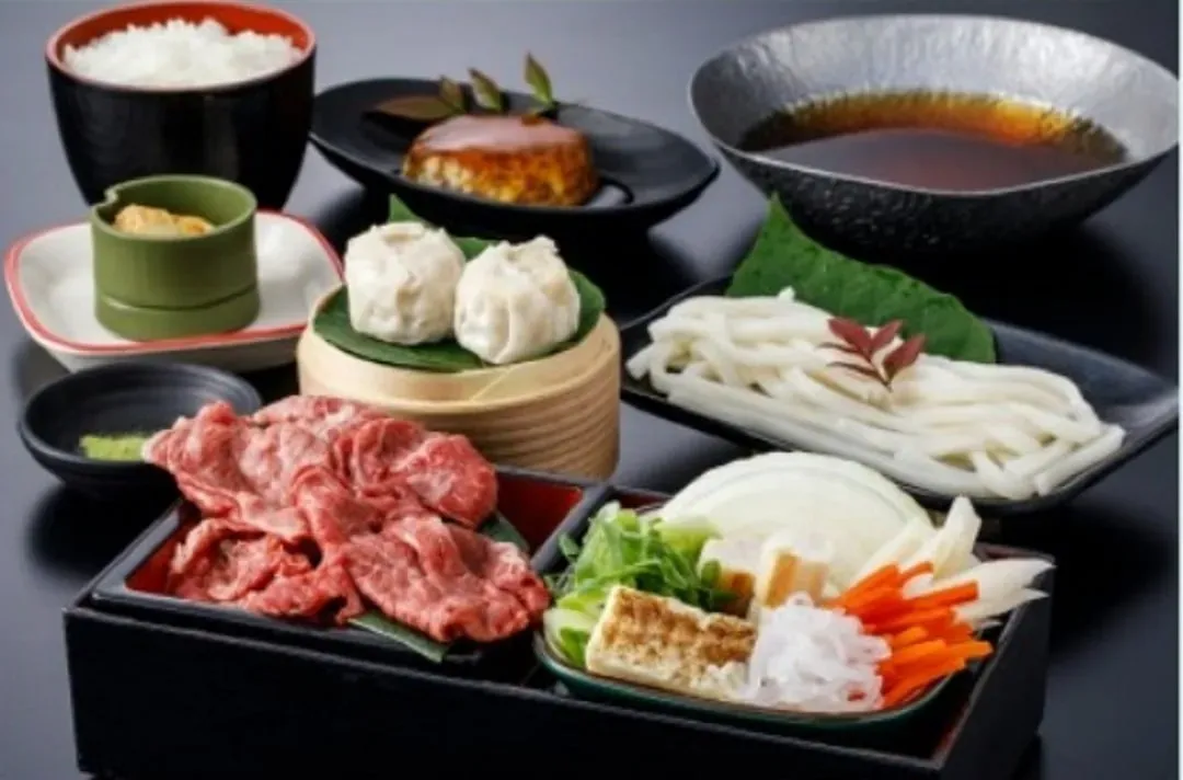 牛肉烏龍壽喜燒