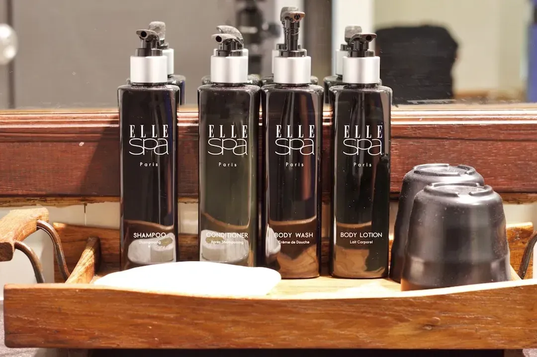 Bathroom amenities