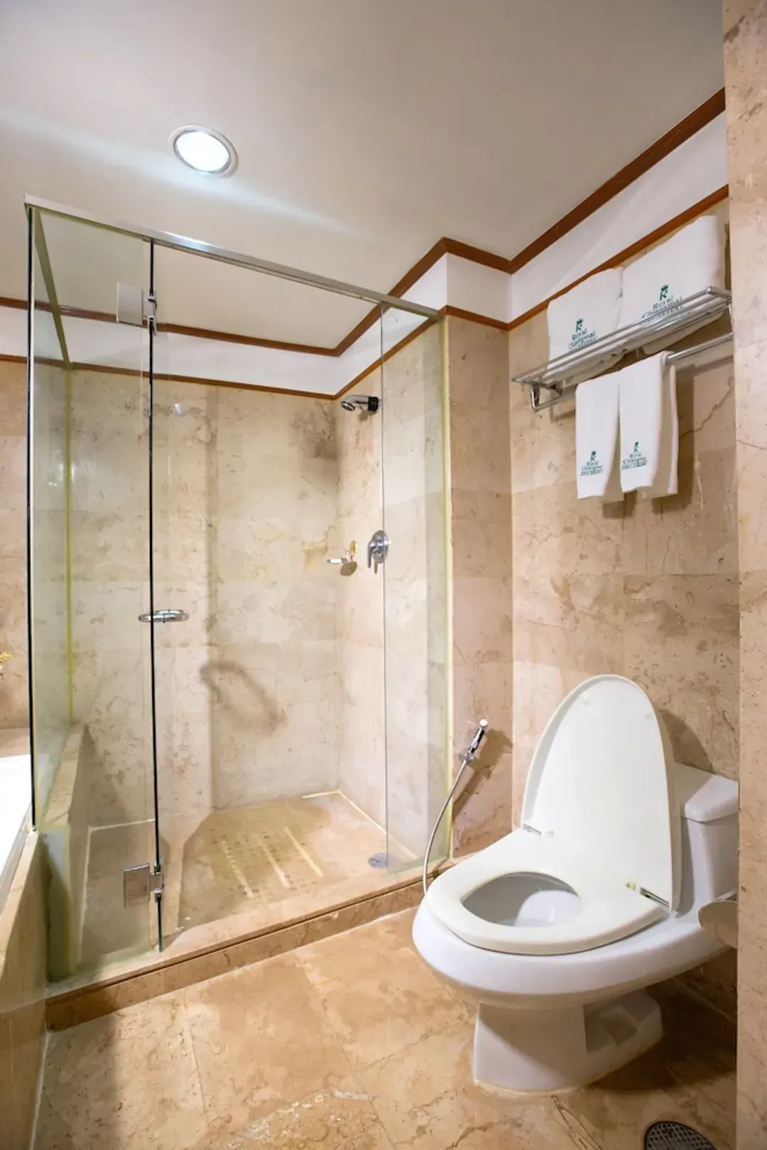 Bathroom shower