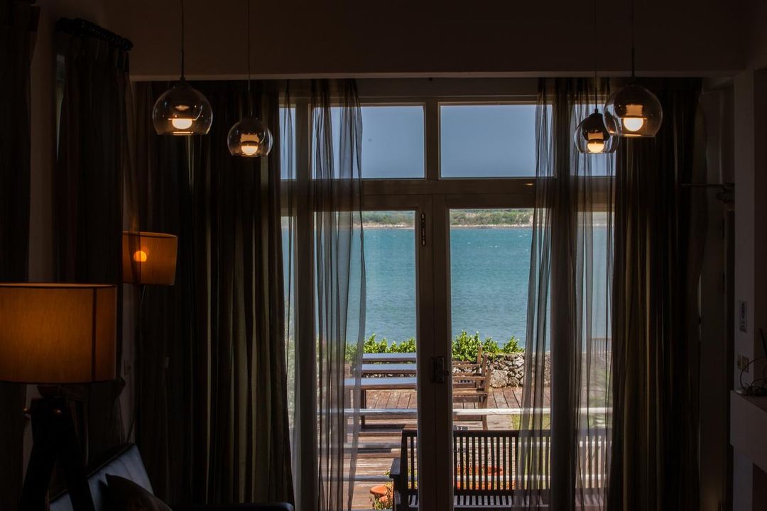 썸머 베드 앤 브랙퍼스트 (Summer Bed and Breakfast)