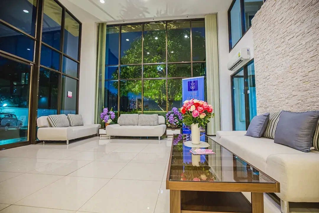 Lobby sitting area