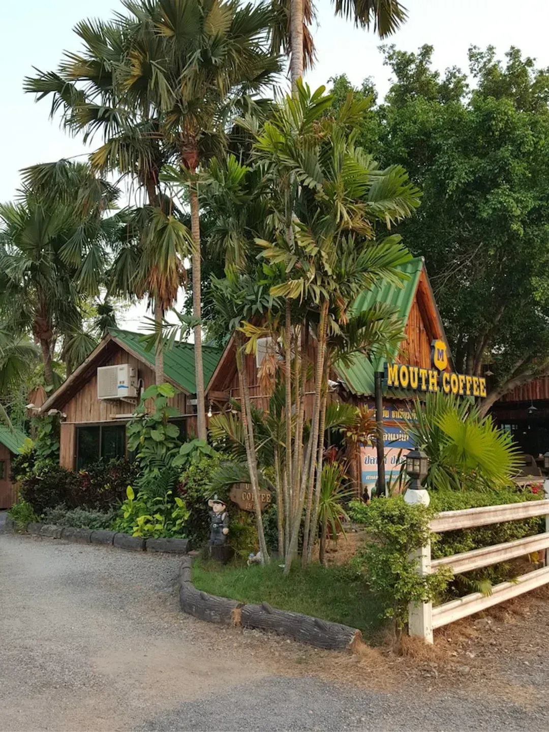 Coffee shop