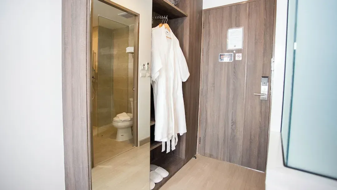 Room amenity