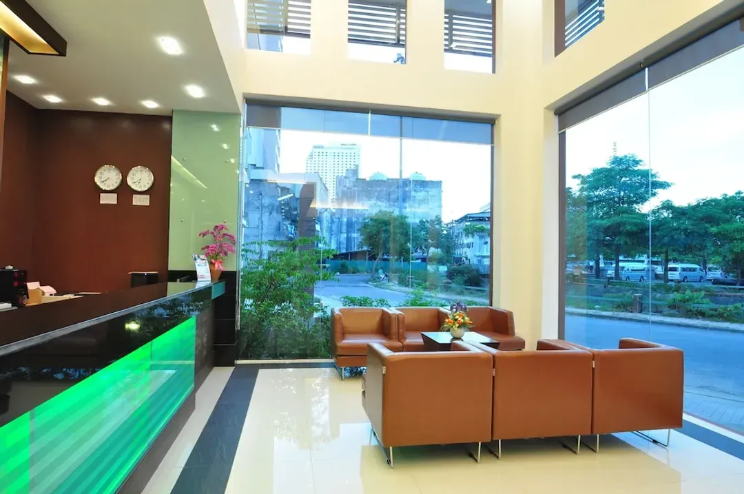 Lobby sitting area