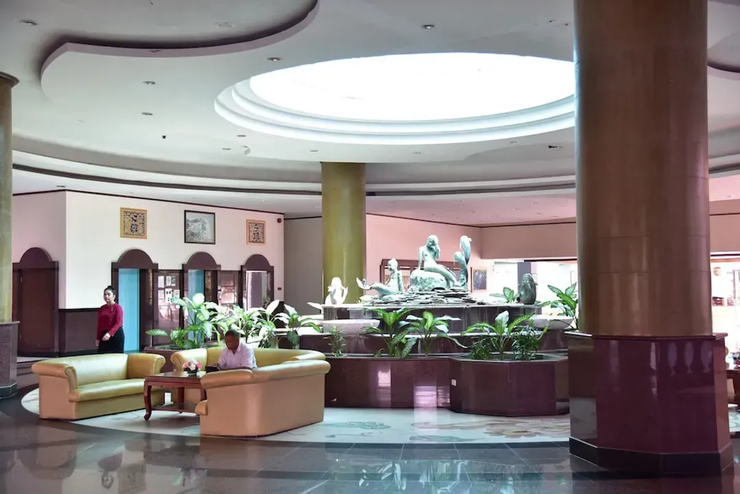 Lobby sitting area