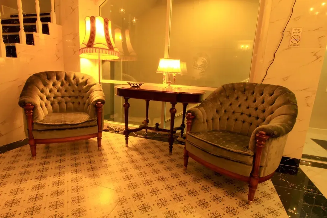 Lobby sitting area