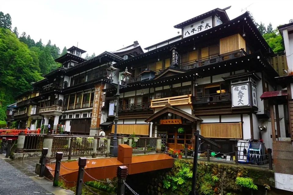 雙12優惠.東北旅遊|銀山溫泉街.角館.立石山寺.中尊寺.松島遊船.日本金賞朝開酒廠.送南部煎餅.燒肉吃到飽.雙溫泉五日-4