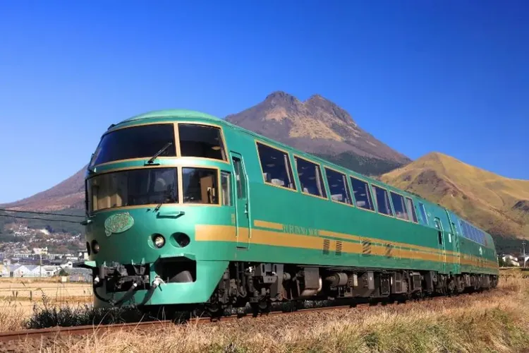 九州旅遊|由布院之森,熊本城,柳川遊船,長腳蟹鍋物吃到飽.雙溫泉五日|鐵道系列-1