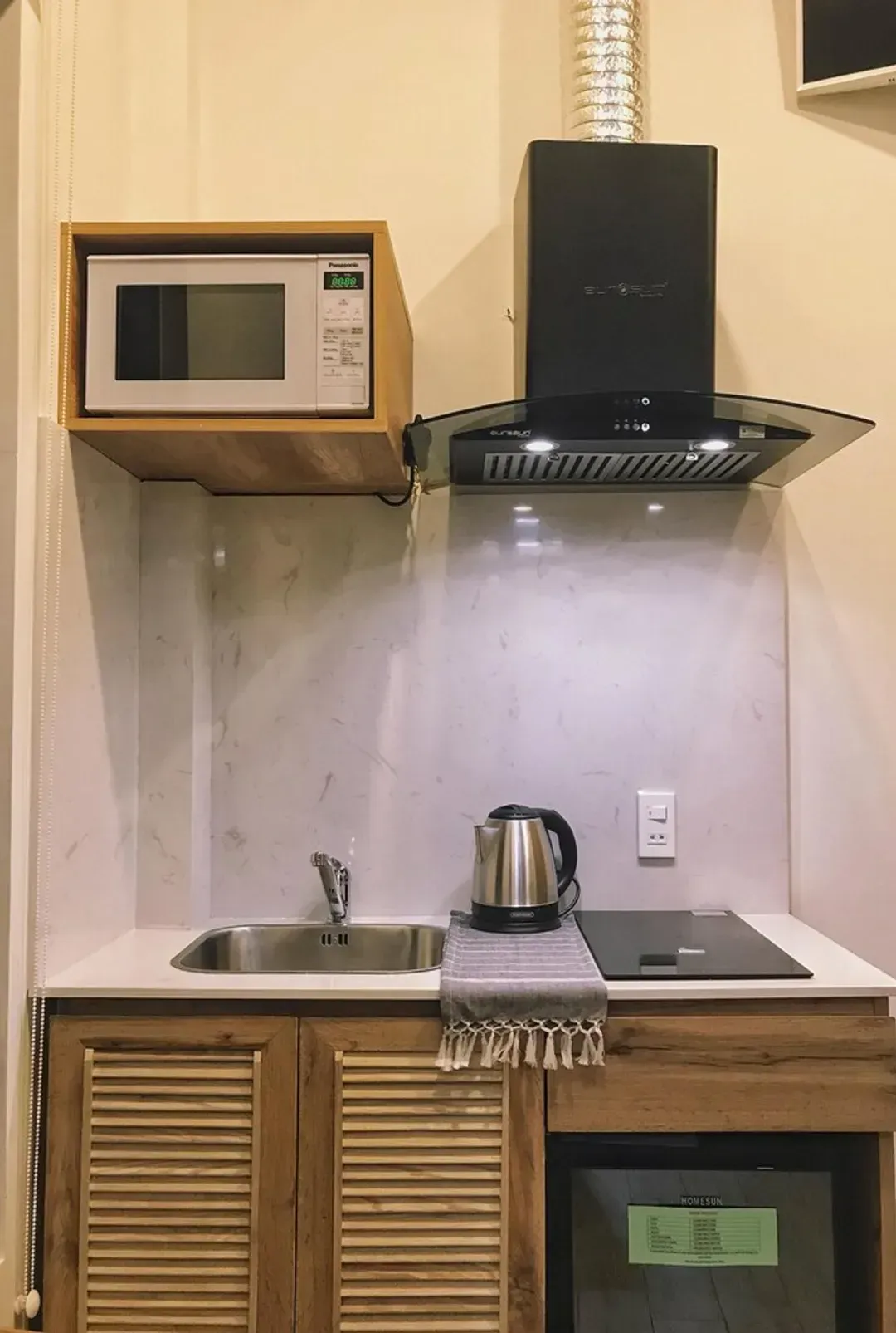 Private kitchenette
