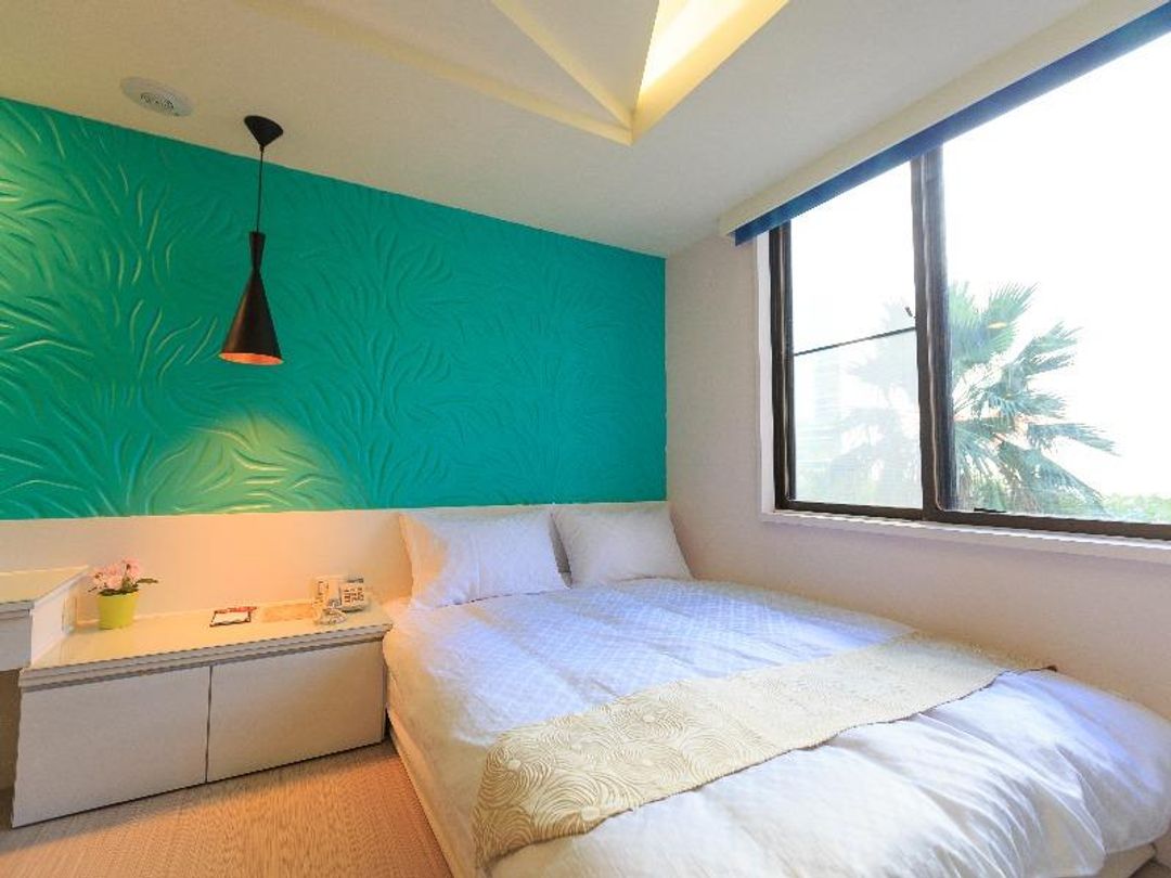 Travel Young Hotel （Qing Ludian Business Hotel）