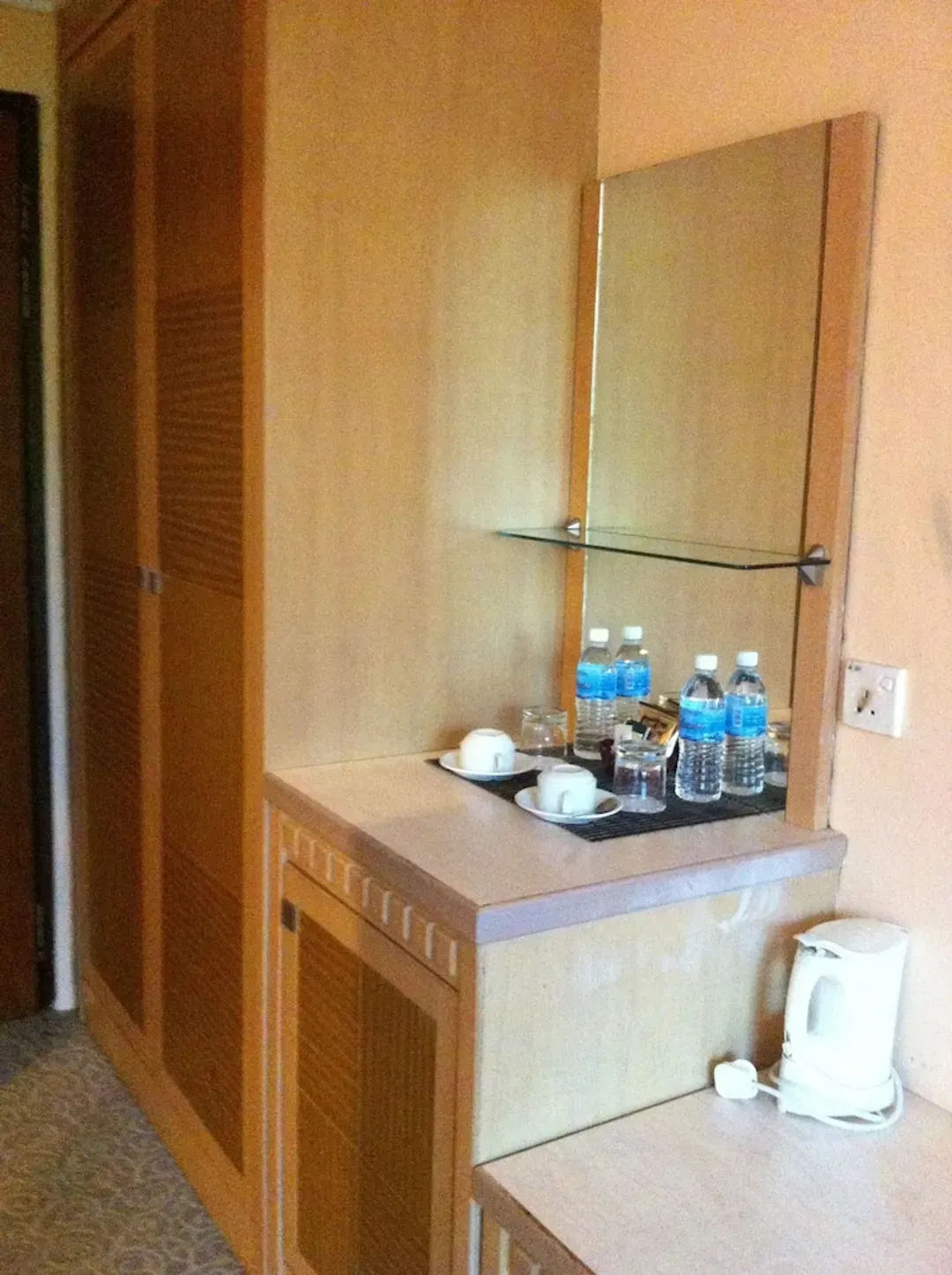 Room amenity