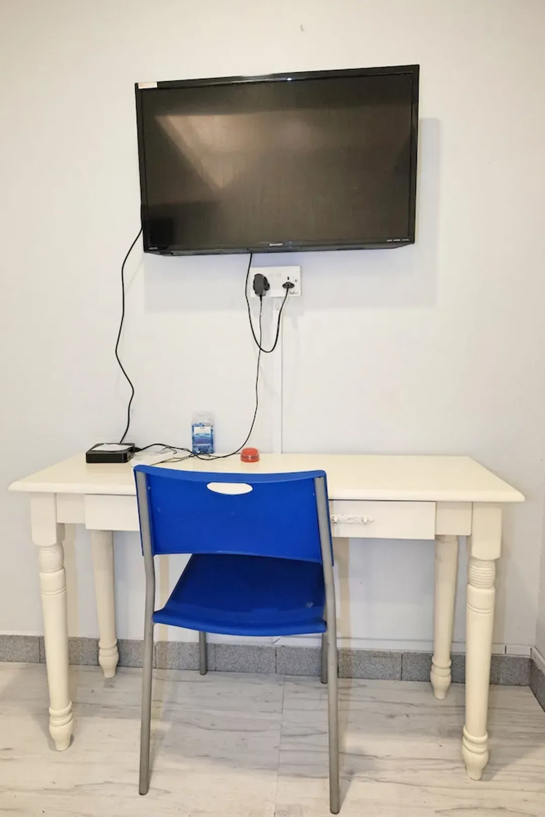 Room amenity