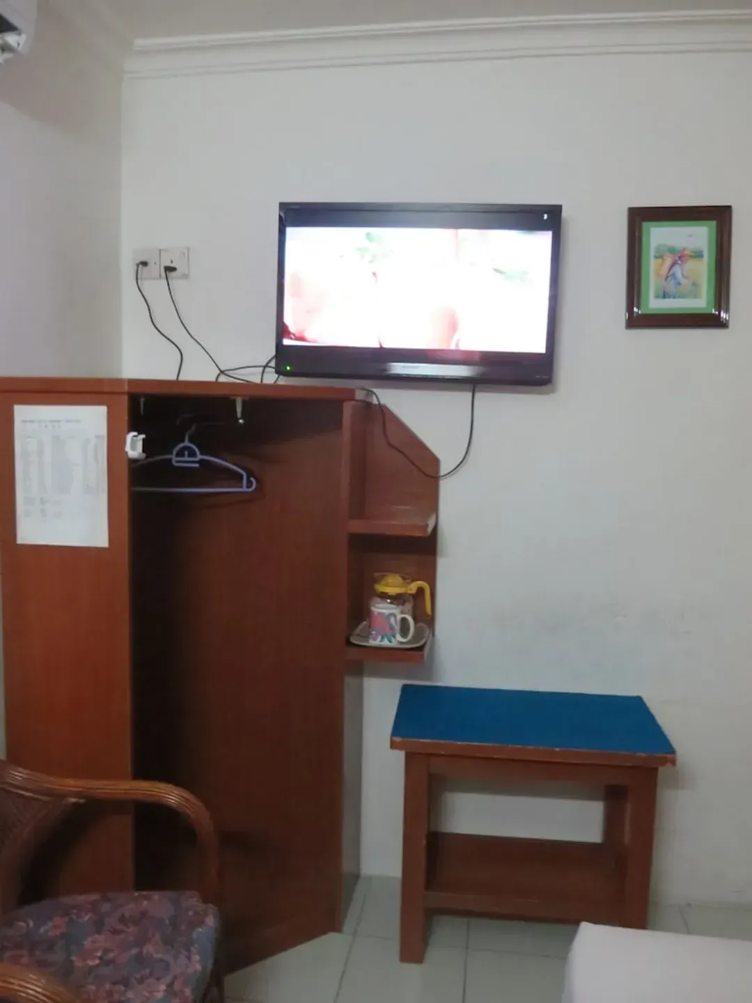 Room amenity