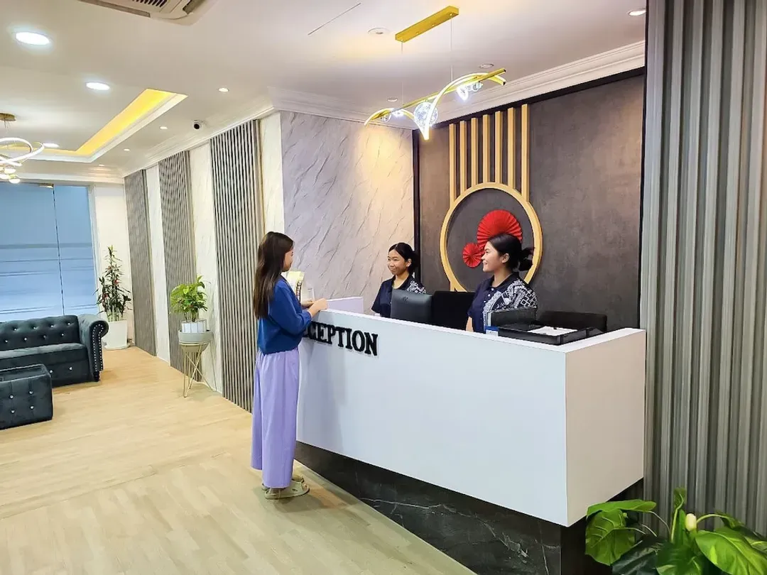 사바 주-와리산 호텔