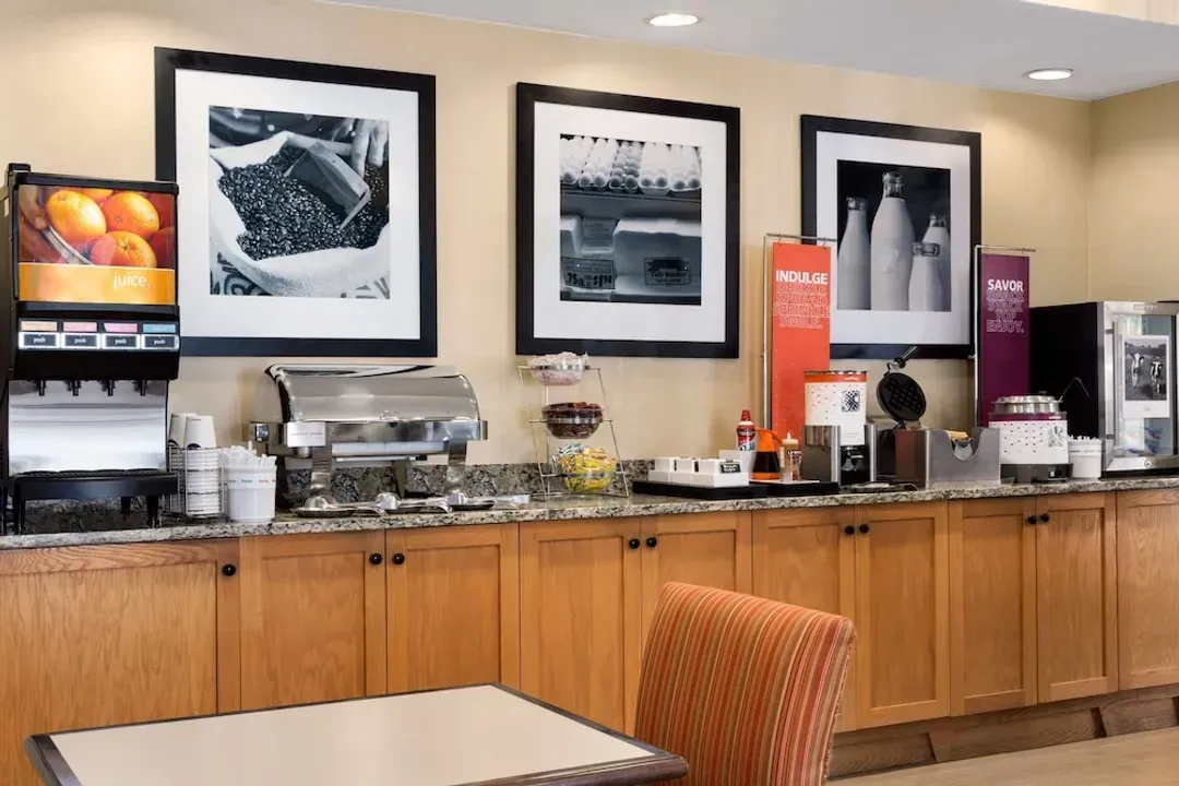 Breakfast area
