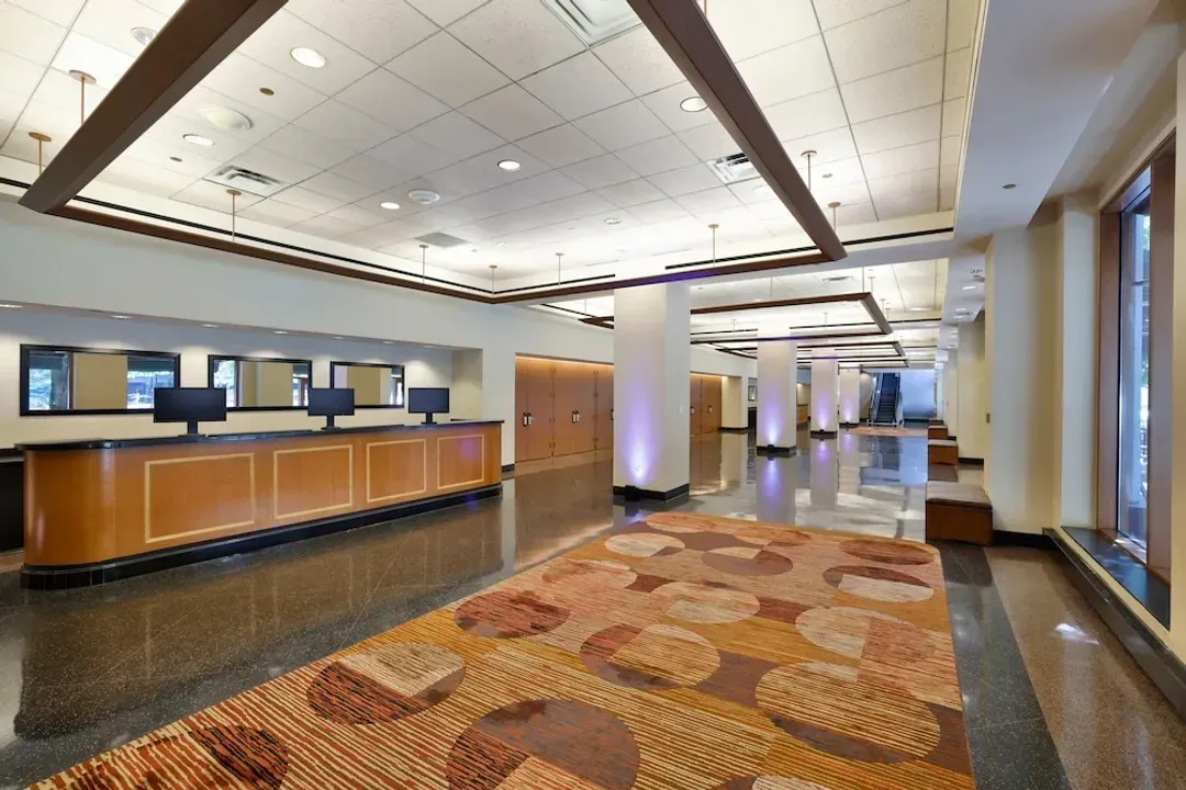 Check-in/check-out kiosk