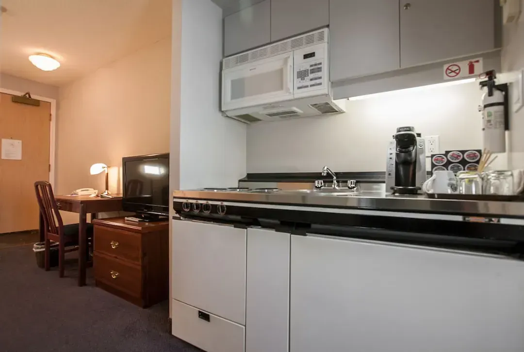 Private kitchenette