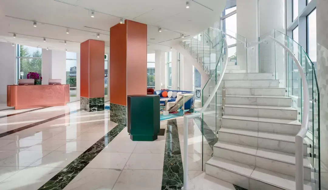 Concierge desk