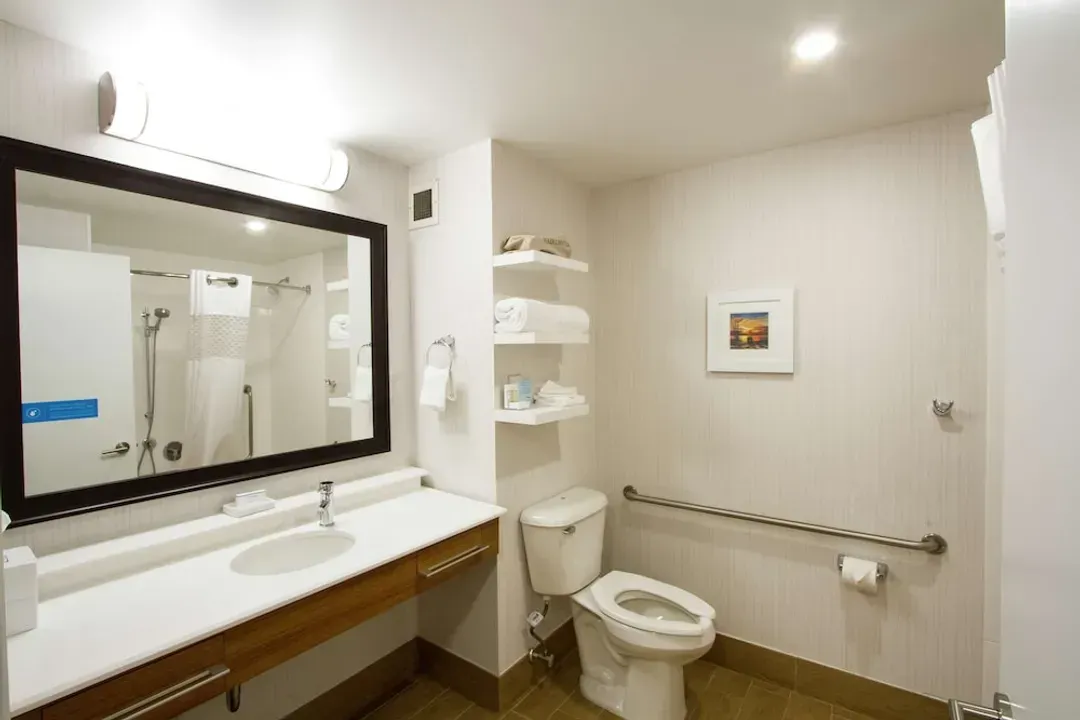 Bathroom shower