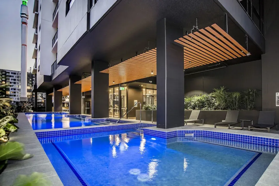 Queensland-Atlas Apartments by CLLIX