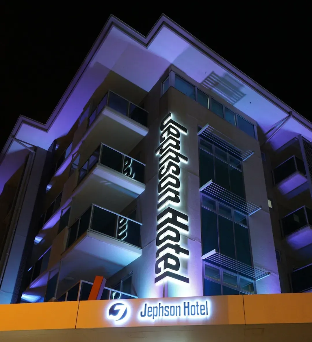 Queensland-Jephson Hotel & Apartments