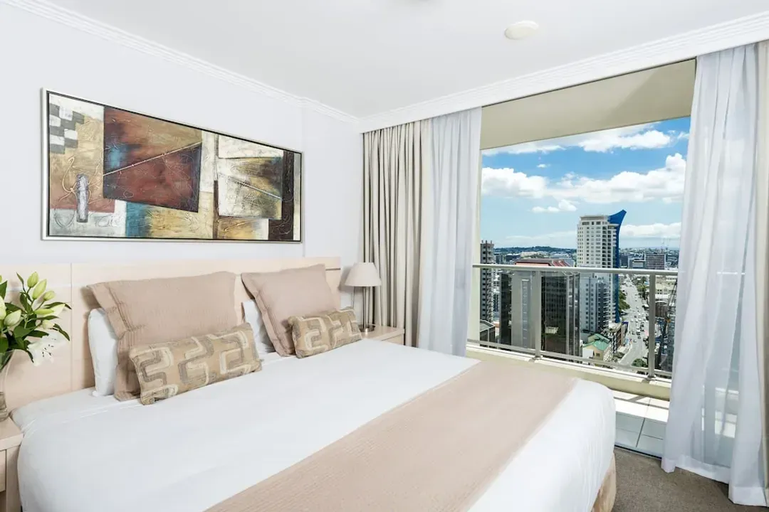 Queensland-Oaks Brisbane Lexicon Suites