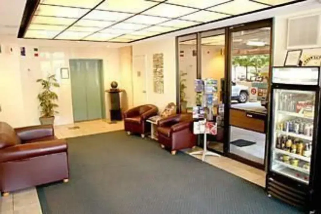 Queensland-Chasely Apartment Hotel