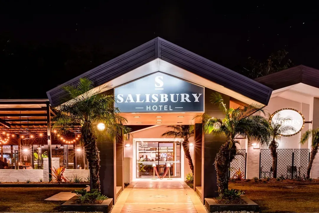 Queensland-Salisbury Hotel