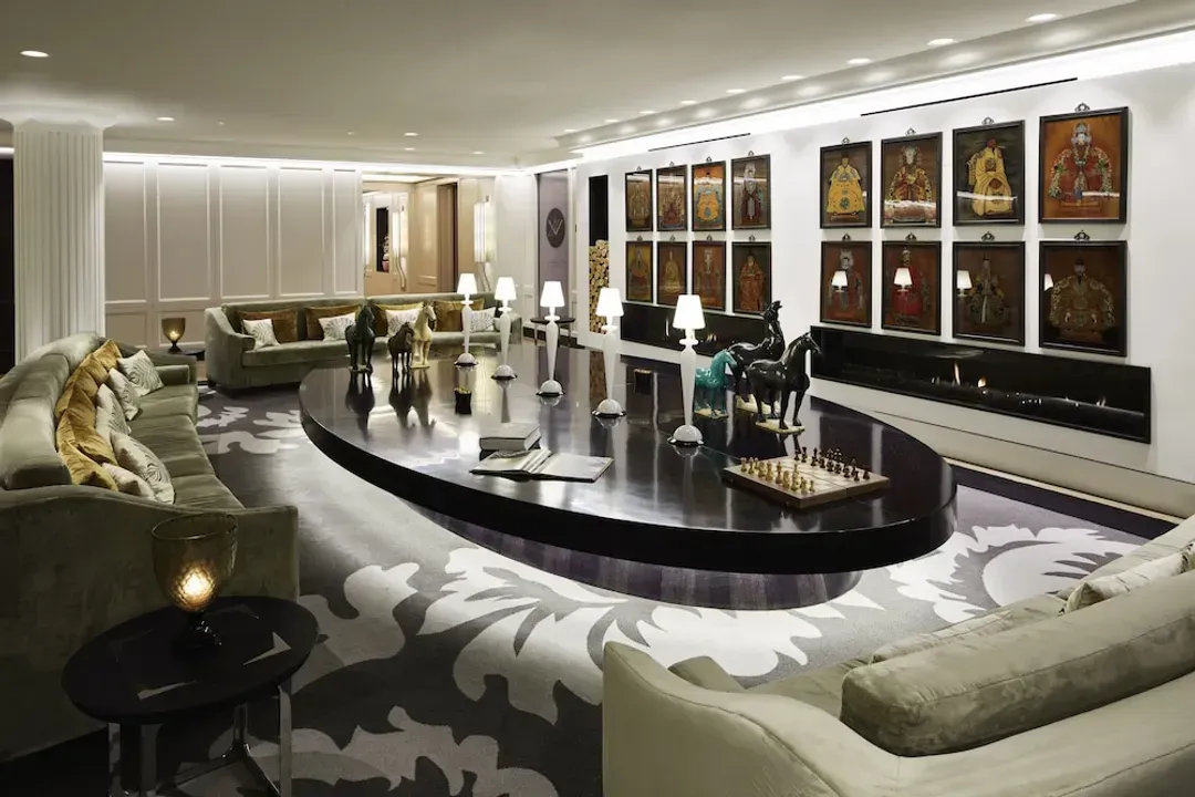 Lobby sitting area