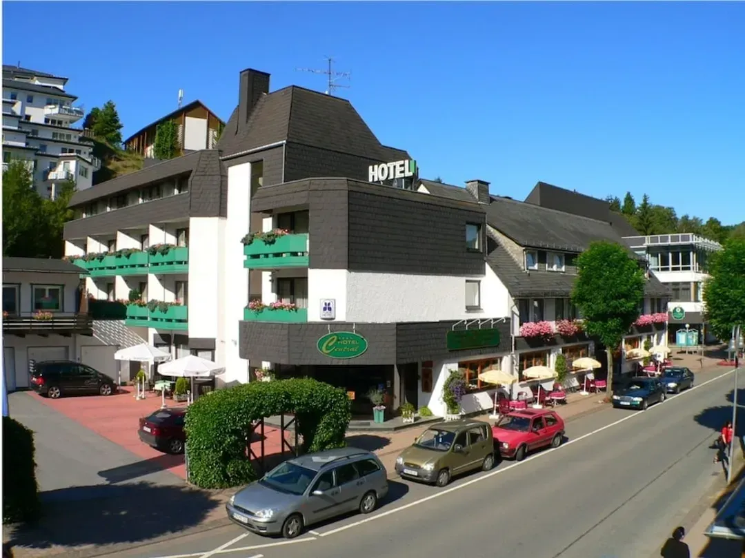 Hessen-中央酒店
