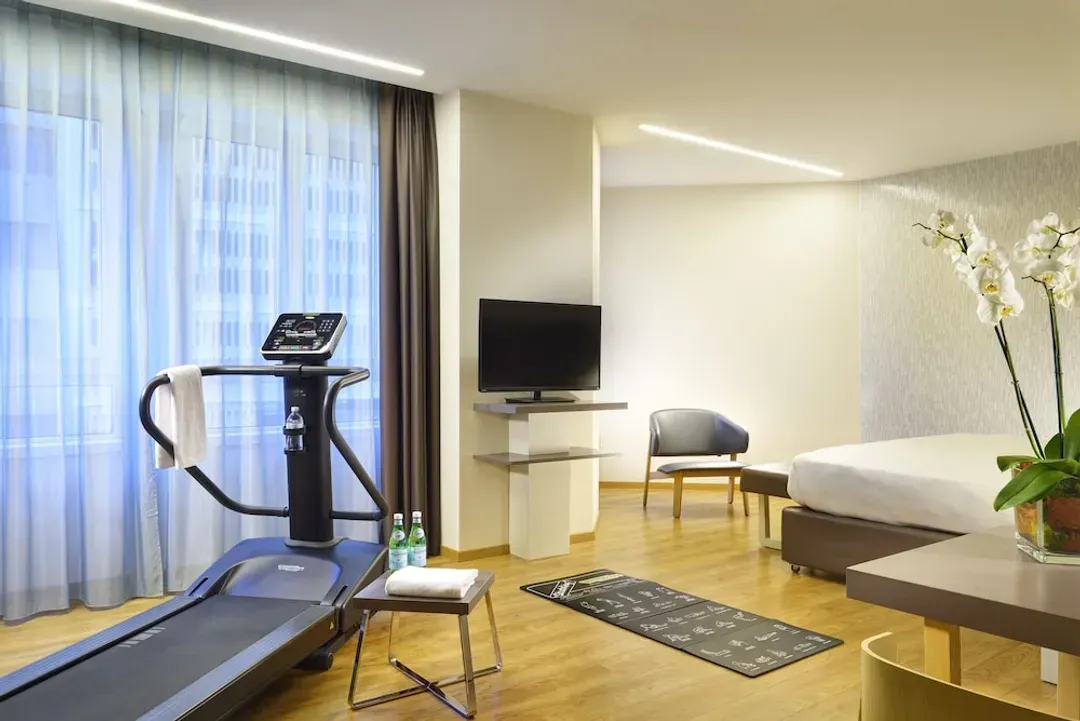 Room amenity