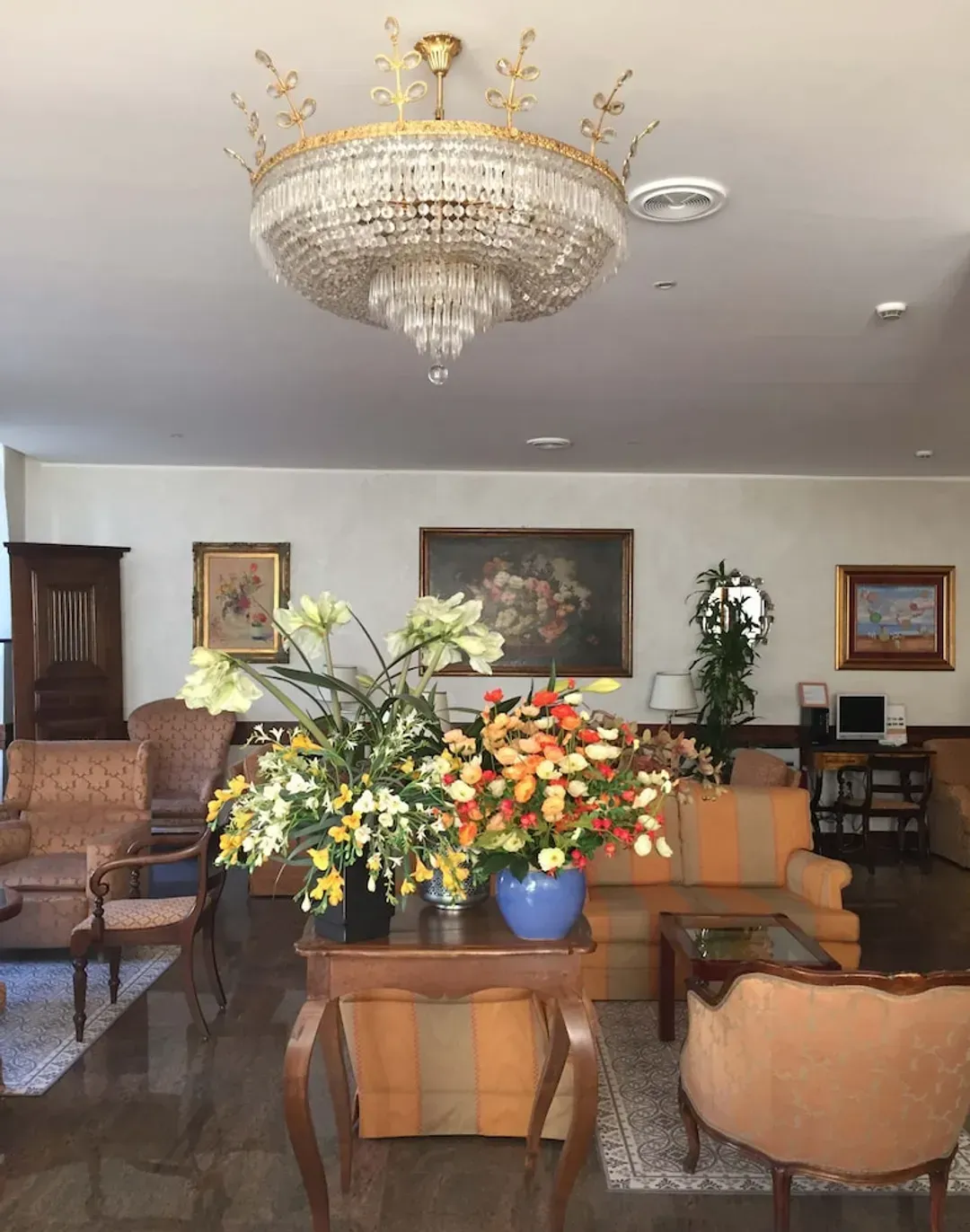 Lobby sitting area