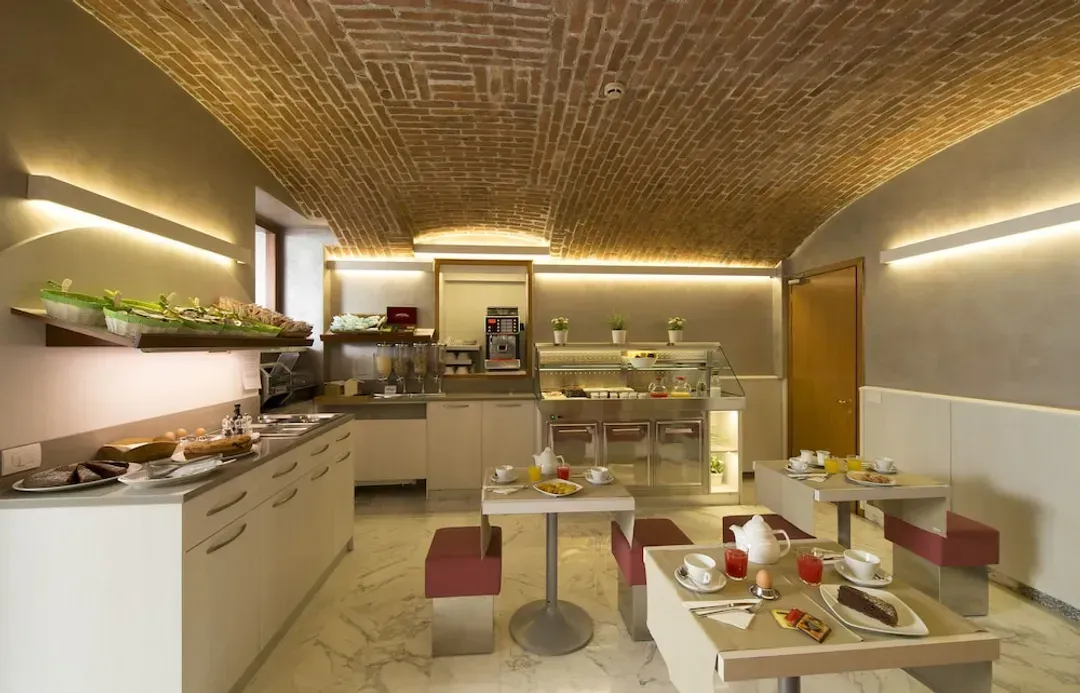 Breakfast area