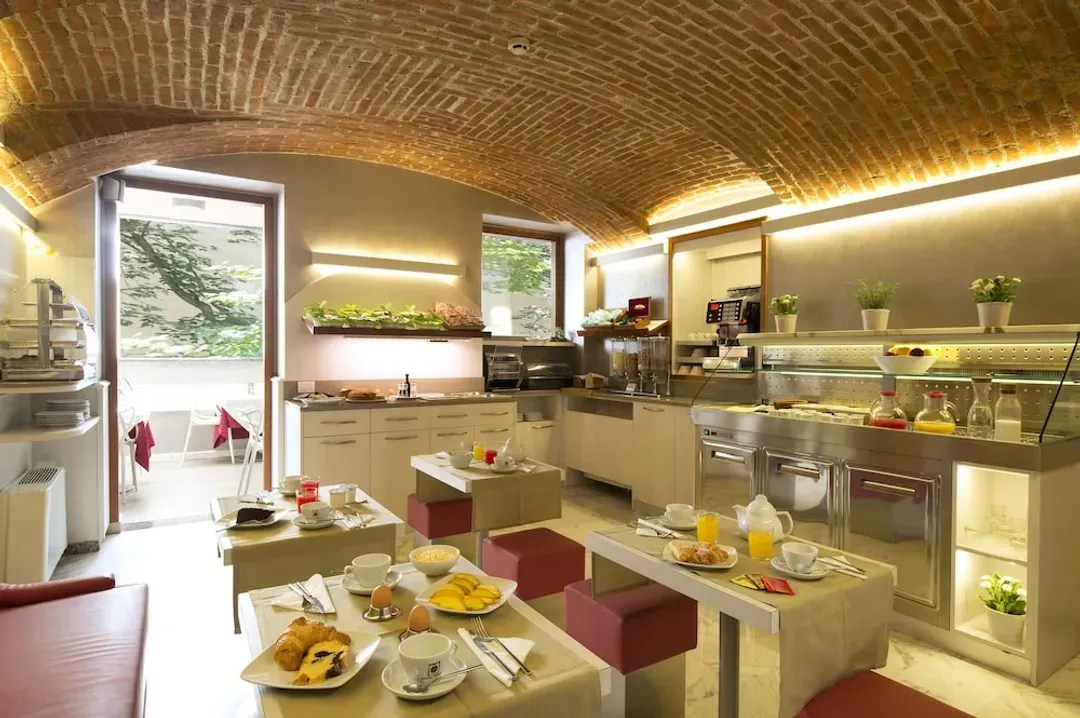 Breakfast area