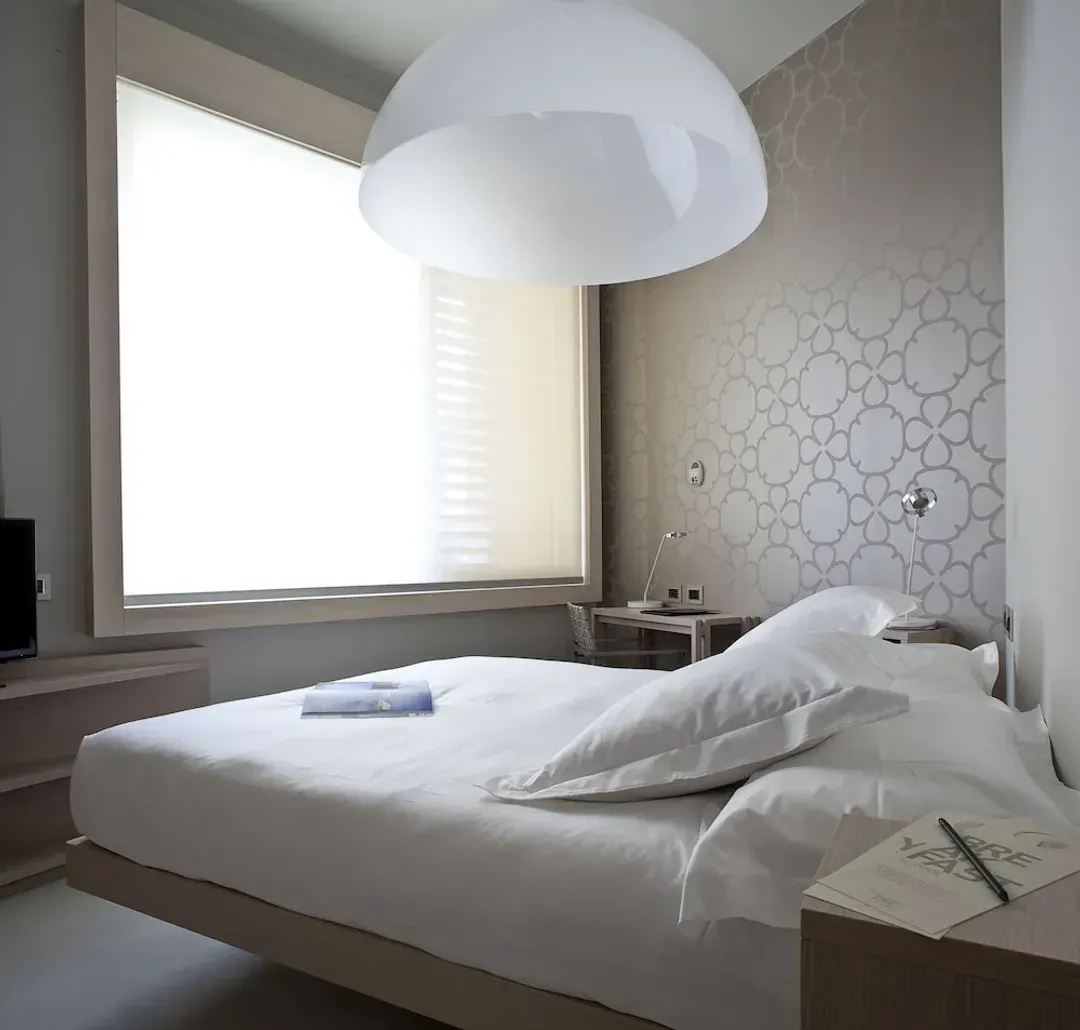 Lombardia-NU Hotel