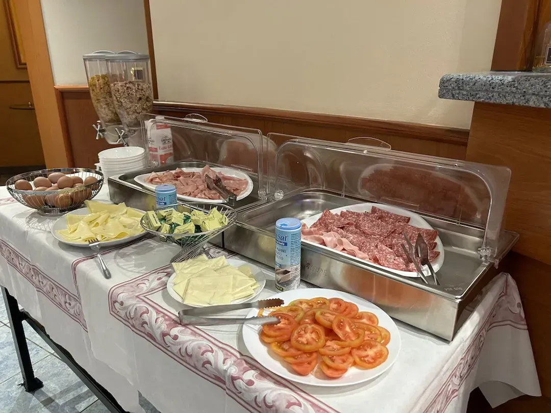 Breakfast buffet