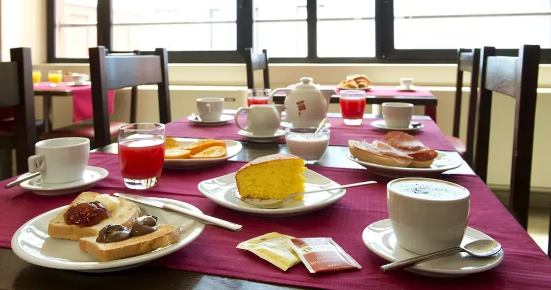 Breakfast area