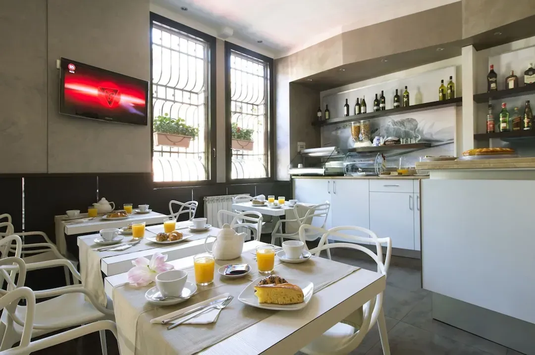 Breakfast buffet