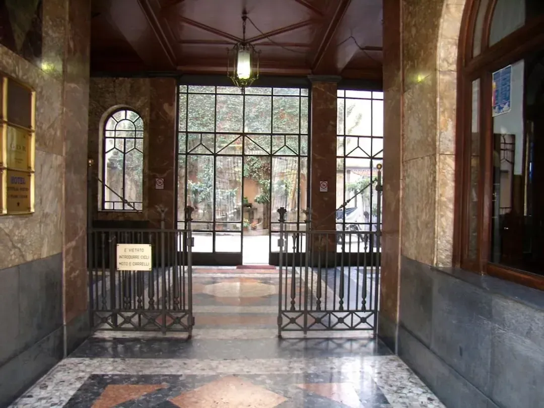 Lombardia-CSI Group - Hotel Central Station